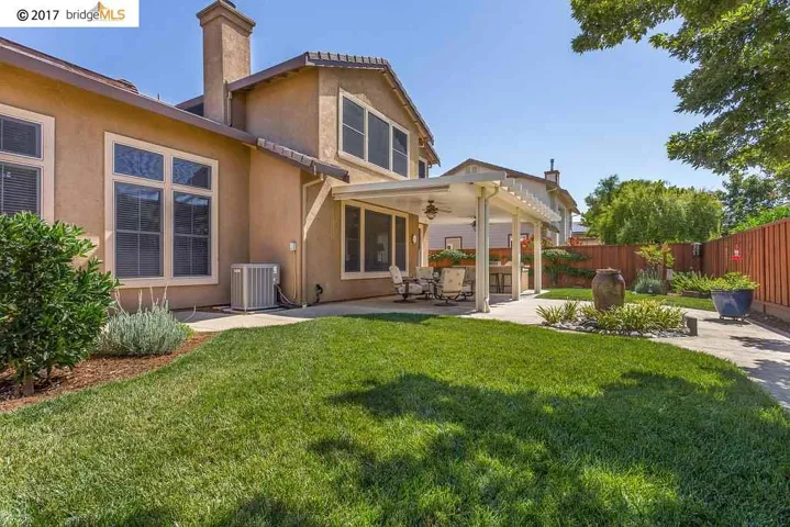 912 Redhaven St, Brentwood, California 94513