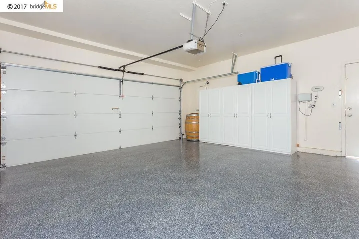 2.5 Size Garage with Epoxy Flooring!