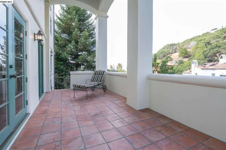 1200 Westview Dr, Berkeley, California 94705-1651