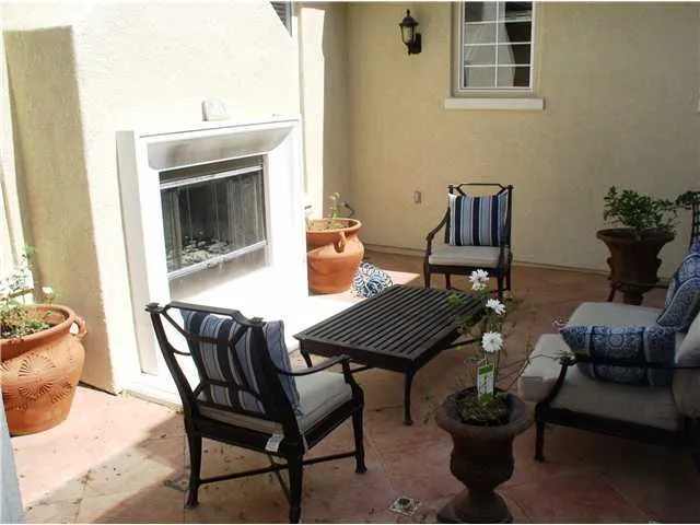 7396 Sitio Lima, Carlsbad, California 92009