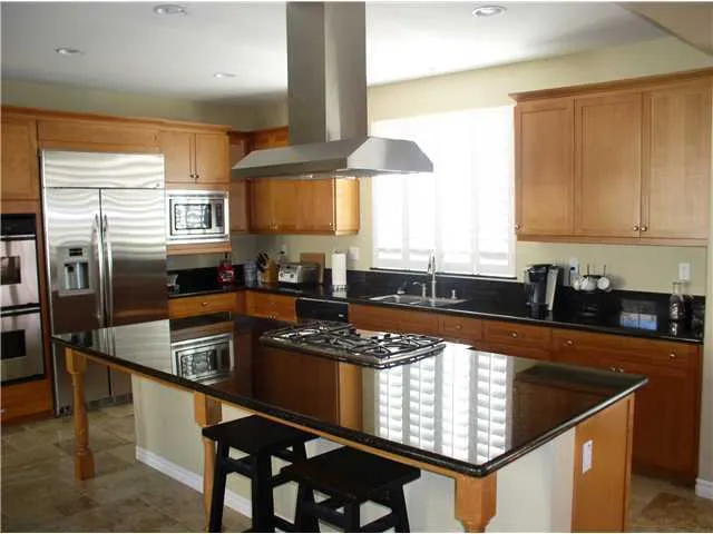 7396 Sitio Lima, Carlsbad, California 92009