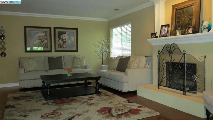 240 Sherwood Dr, Brentwood, California 94513