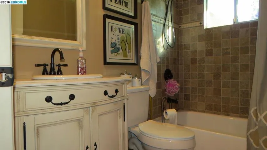 Hall Bathroom