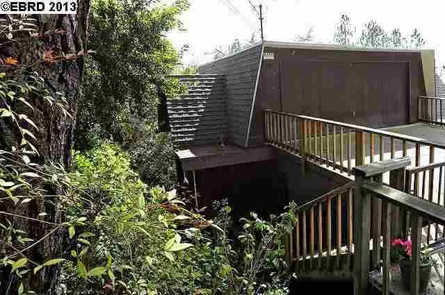 3115 Burdeck Dr, Oakland, California 94602-2621