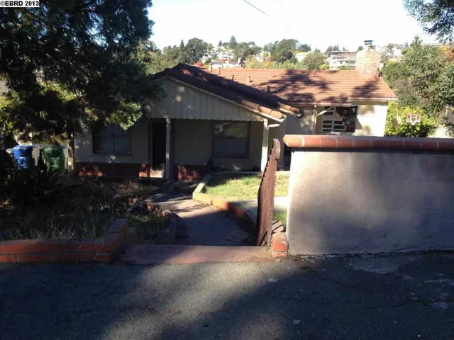 18553 Lamson, Castro Valley, California 94546-2127