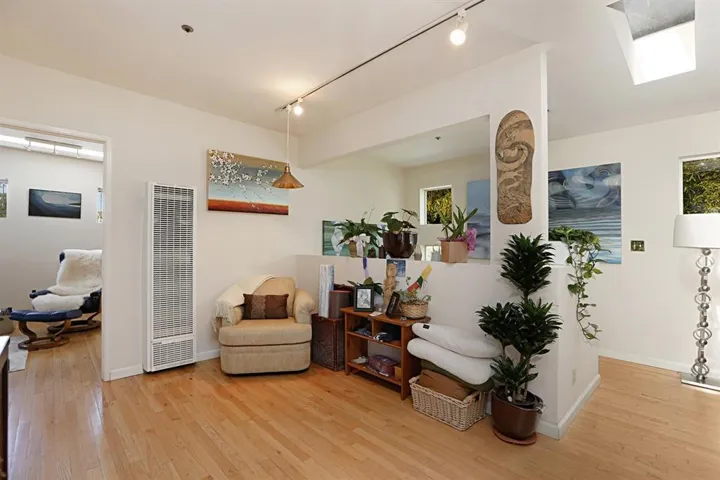 1157 Hermes Avenue, Encinitas, California 92024