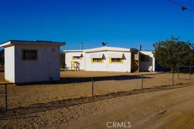 29022 Mercedes, Lucerne Valley, California None