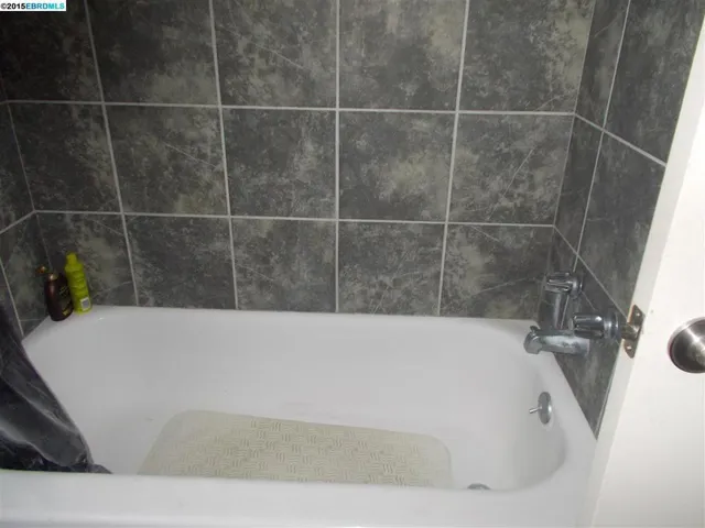 400 Brookside Dr., Antioch, California 94509