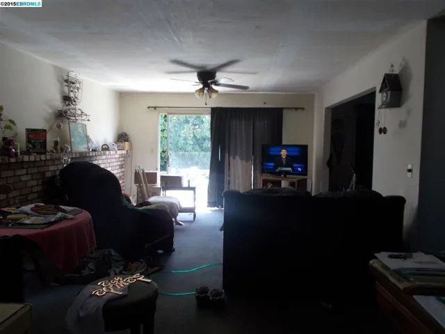 400 Brookside Dr., Antioch, California 94509