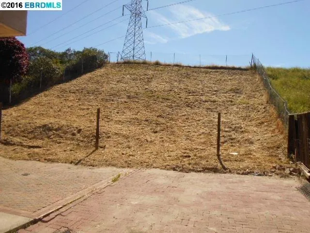 2820 Wildflower Dr, Antioch, California 94531
