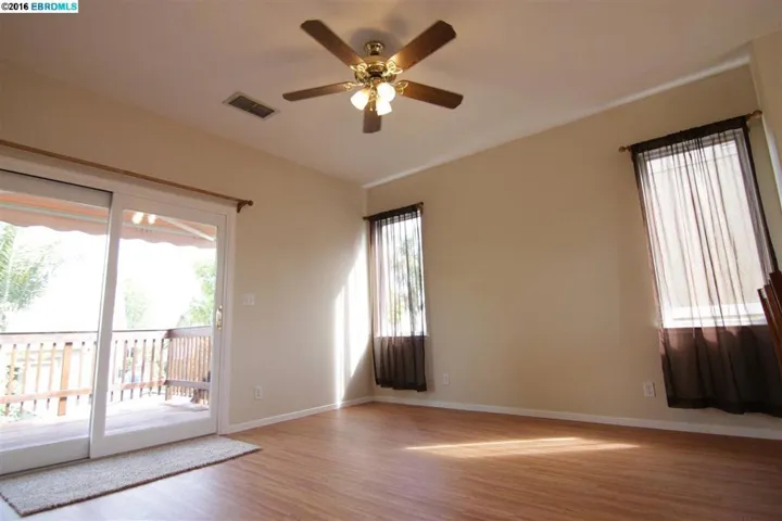 1552 Autumn Valley Way, Brentwood, California 94513