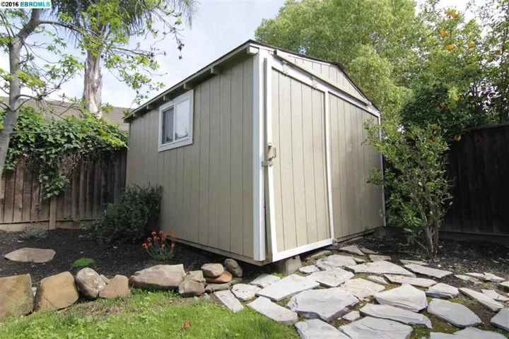 1552 Autumn Valley Way, Brentwood, California 94513