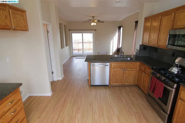 1552 Autumn Valley Way, Brentwood, California 94513