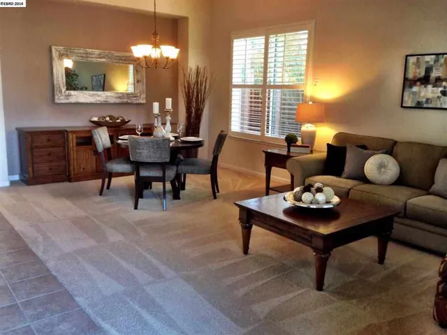 2839 Hawthorn Ct, Brentwood, California 94513-5484