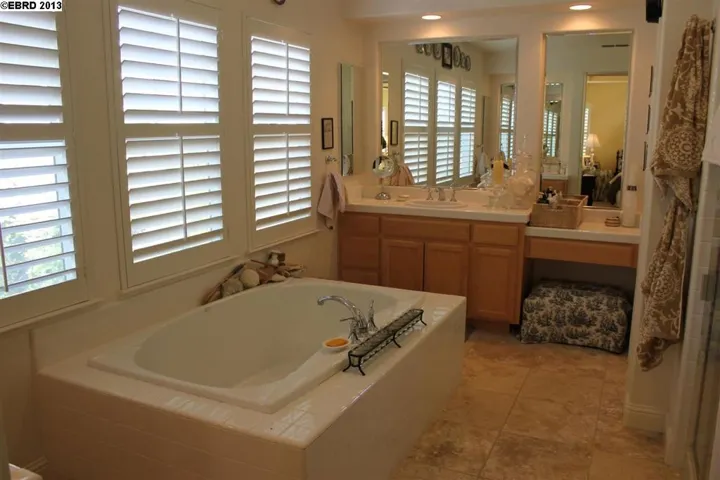 2409 Boulder St, Brentwood, California 94513-1745