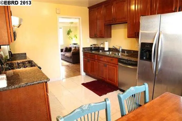 2876 Carmel St 2, Oakland, California 94602-3469