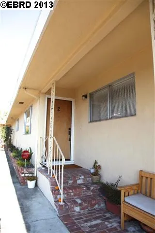 2876 Carmel St 2, Oakland, California 94602-3469
