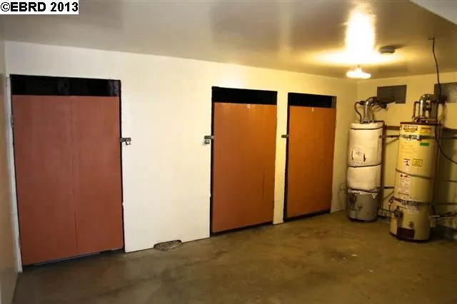 2876 Carmel St 2, Oakland, California 94602-3469