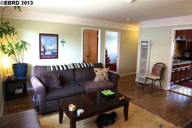 2876 Carmel St 2, Oakland, California 94602-3469
