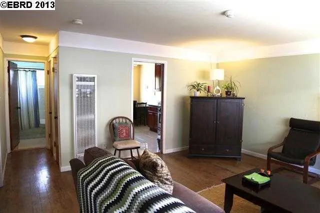 2876 Carmel St 2, Oakland, California 94602-3469
