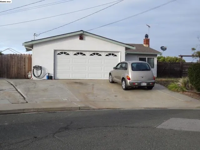 1681 Sandra Ct, Pinole, California 94564-2209