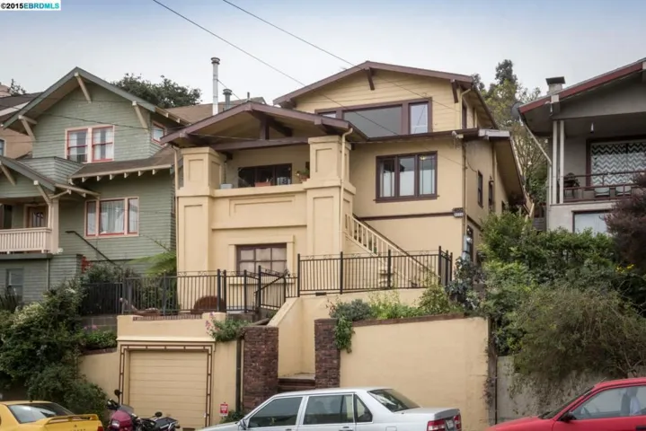 450 Stow Ave, Oakland, California 94606