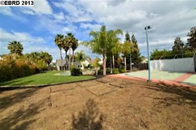732 Wildrose Way, Brentwood, California 94513-1914