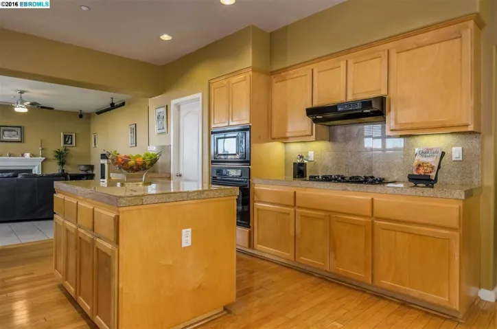 2372 Berkshire Lane, Brentwood, California 94513-5089