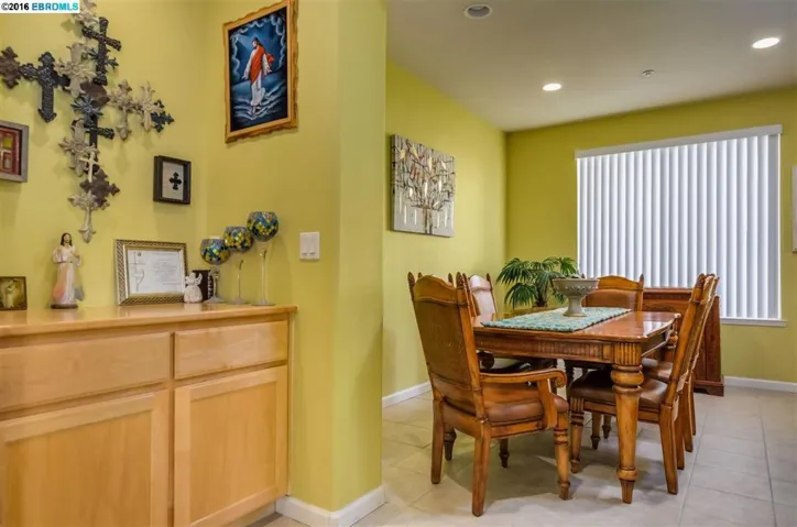 2372 Berkshire Lane, Brentwood, California 94513-5089