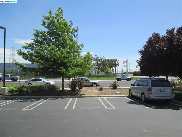 9040 Brentwood Blvd, Brentwood, California 94513