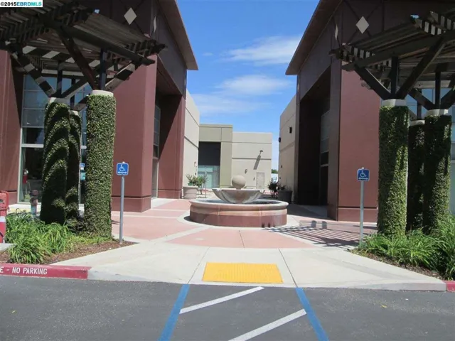 9040 Brentwood Blvd, Brentwood, California 94513