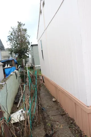 145 Redwood Drive, Hollister, California 95023