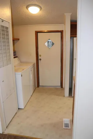 145 Redwood Drive, Hollister, California 95023