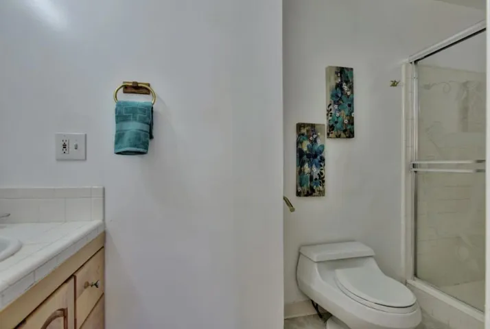 2037 Rosswood Drive 1, San Jose, California 95124