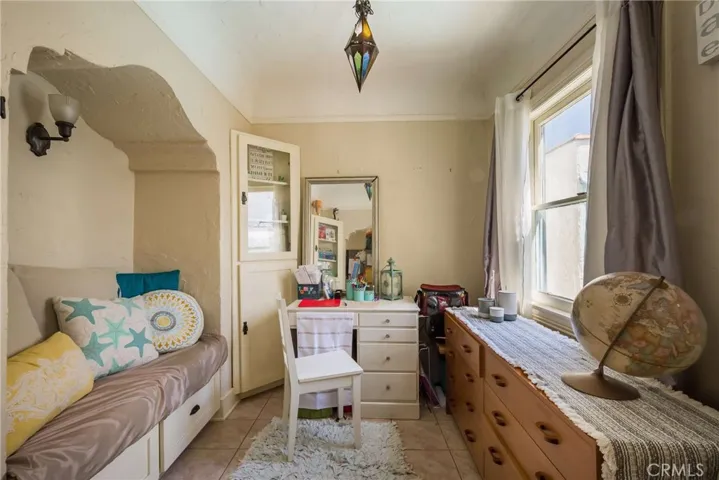 3526 Lewis Avenue, Long Beach, California 90807