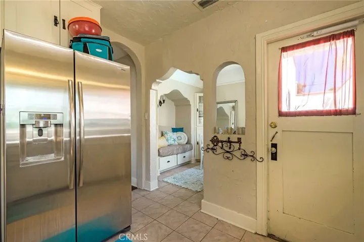 3526 Lewis Avenue, Long Beach, California 90807
