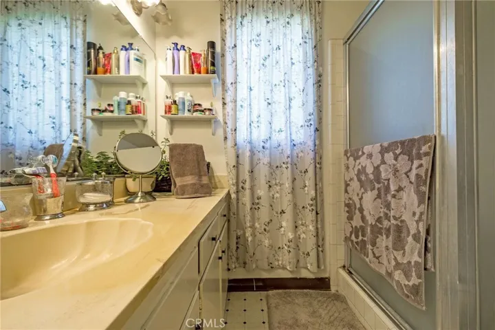 3526 Lewis Avenue, Long Beach, California 90807