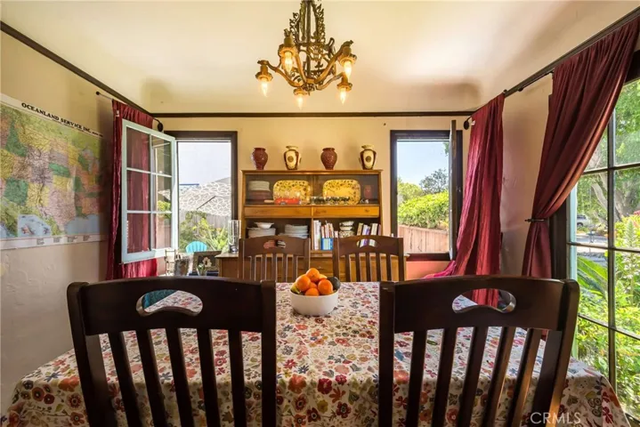 3526 Lewis Avenue, Long Beach, California 90807