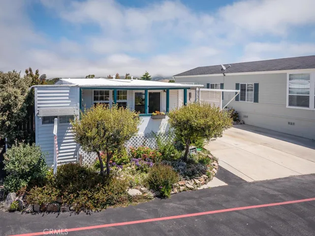 1701 Los Osos Valley Road 12, Los Osos, California 93402
