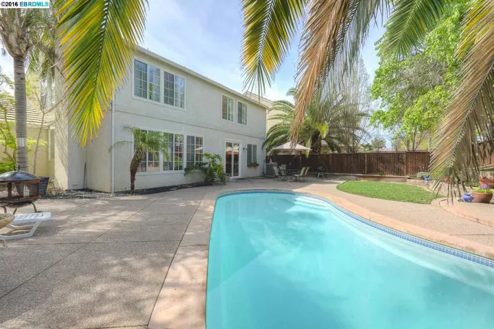 1235 Crescent Dr, Brentwood, California 94513
