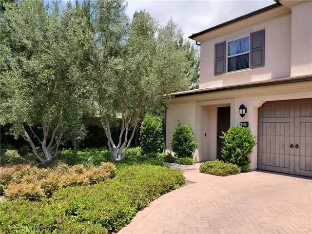 175 Overbrook, Irvine, California 92620