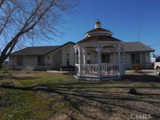 17210 Danbury Avenue, Hesperia, California 92345