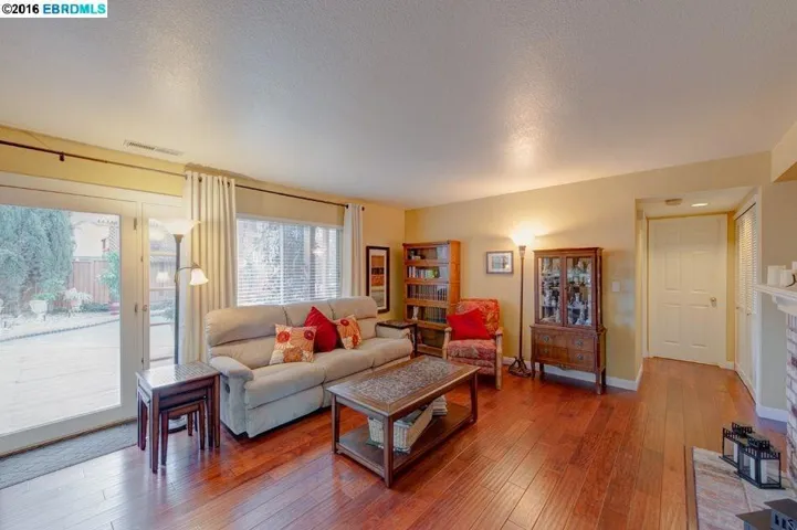 820 Woodsong Ln, Brentwood, California 94513