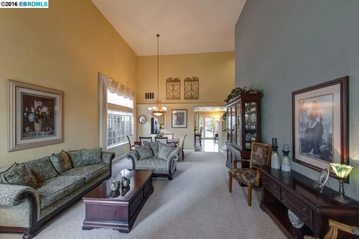 820 Woodsong Ln, Brentwood, California 94513