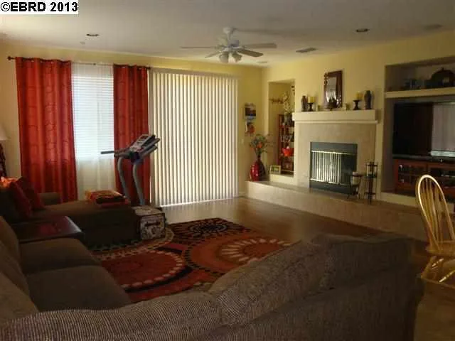 2631 Torrey Pines Dr, Brentwood, California 94513-7089