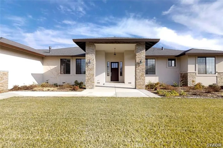 6075 Madden Avenue, Live Oak, California 95953