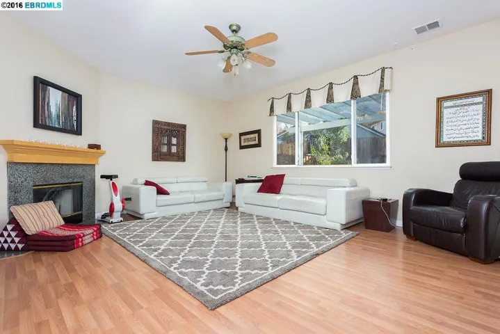 513 Red Rome Ln, Brentwood, California 94513