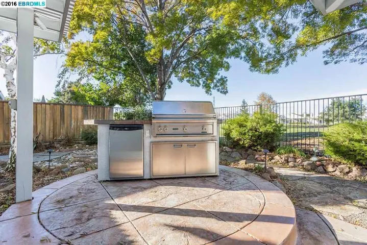 633 Red Rome Ln, Brentwood, California 94513