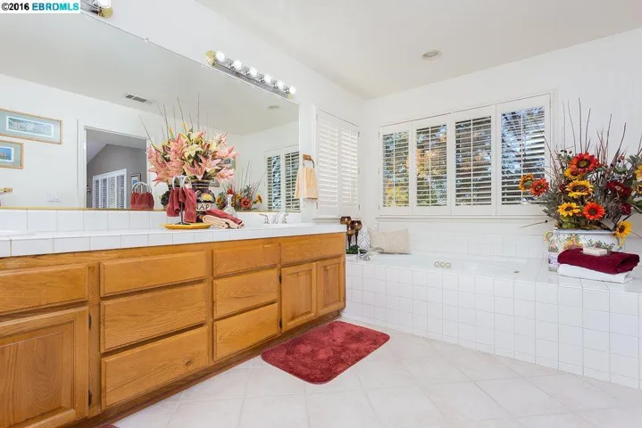 633 Red Rome Ln, Brentwood, California 94513