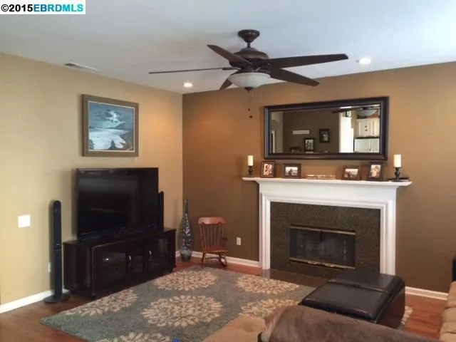 345 Chelmsford Dr, Brentwood, California 94513
